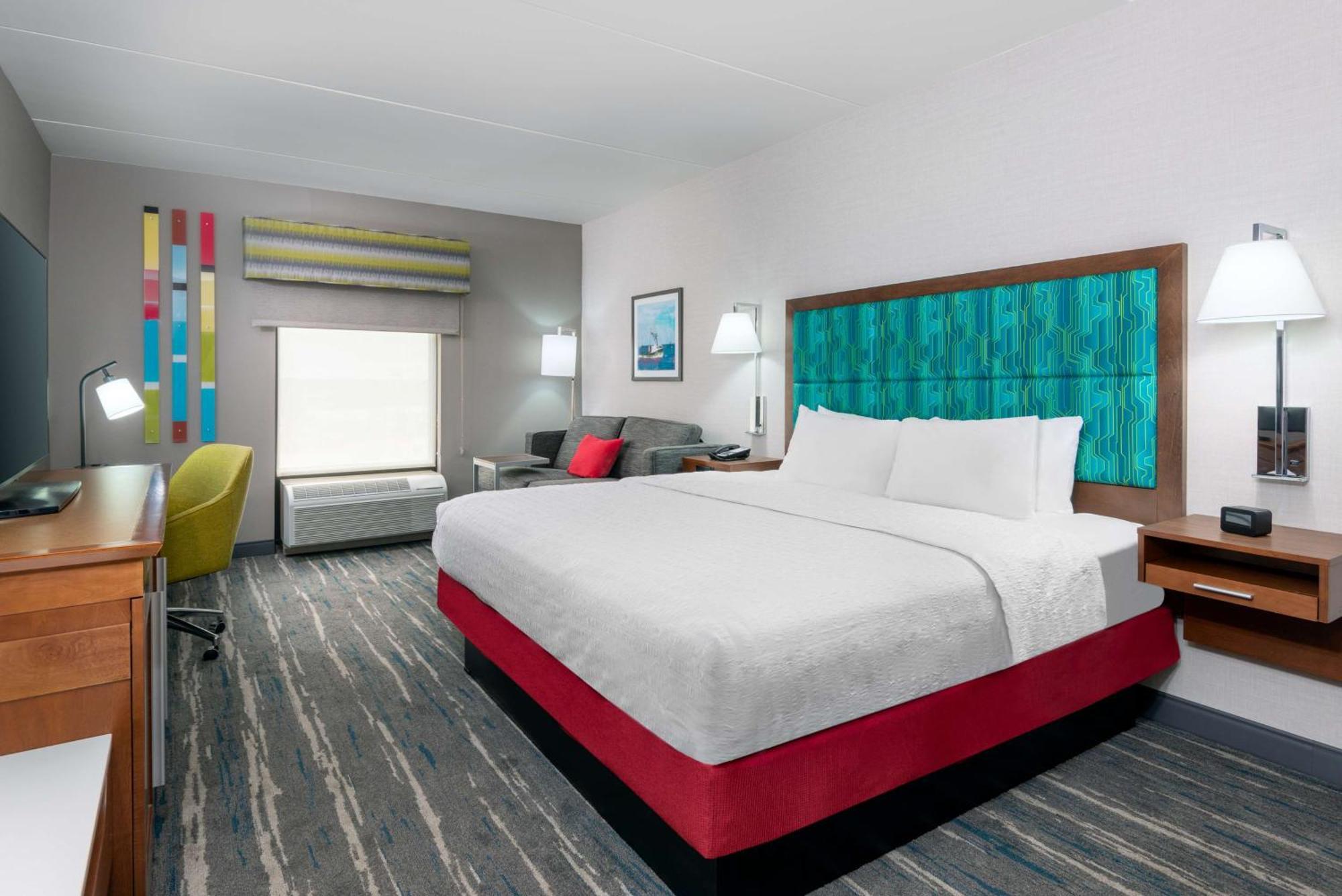 Hampton Inn Coventry-Warwick Area Экстерьер фото