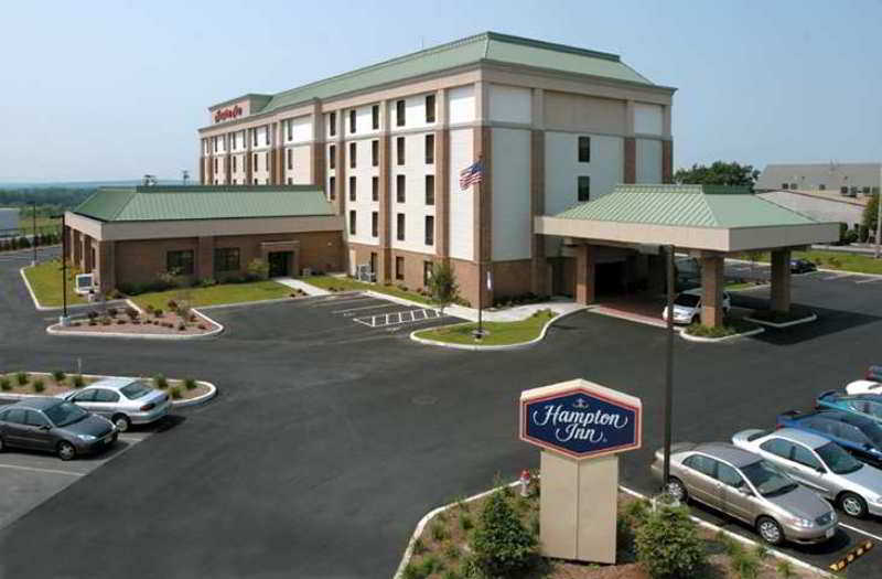 Hampton Inn Coventry-Warwick Area Экстерьер фото