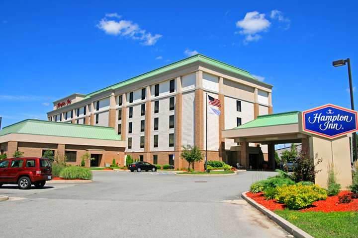 Hampton Inn Coventry-Warwick Area Экстерьер фото